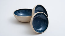 Cargar imagen en el visor de la galería, Ensaladera Mediana - Medium Serving Bowl
